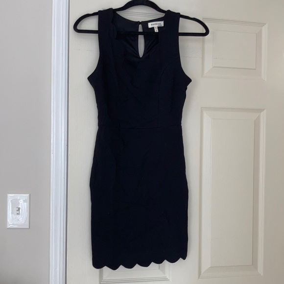 Monteau black dress - Picture 1 of 7